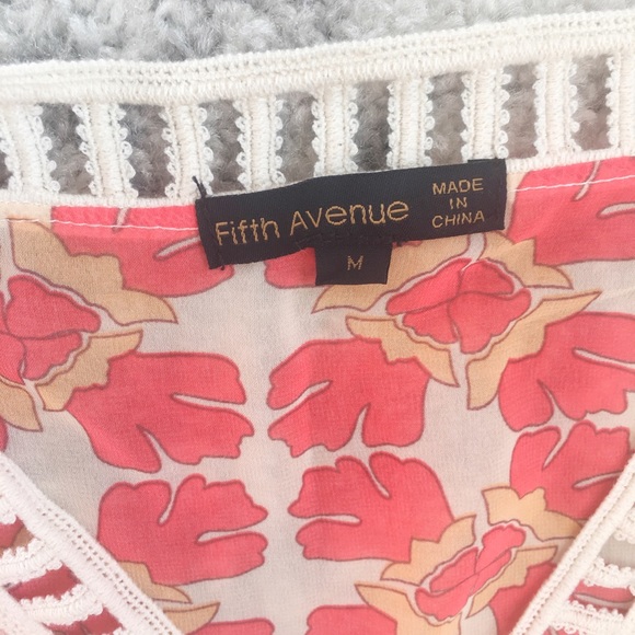 •Fifth Avenue• Boho V-Neck Beach Cover-up - Picture 8 of 8